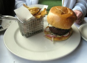 rembrandts-dry-aged-burger