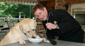 gladstone-dine-with-dog