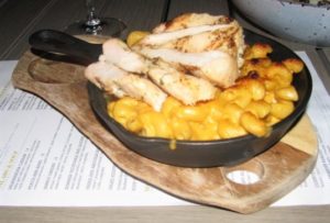 Gold Cup - Mac & Cheese w Chicken
